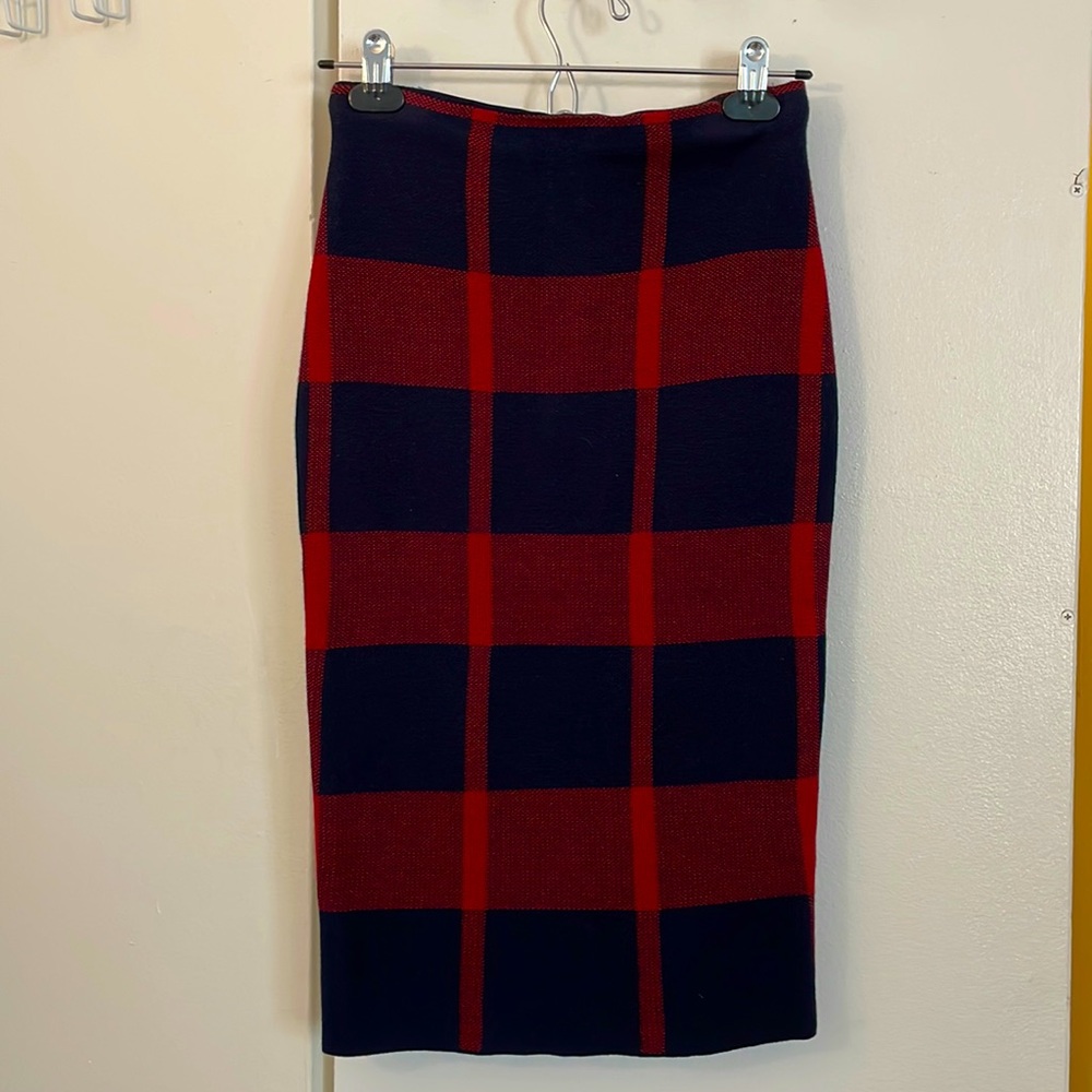 Knit pencil skirt